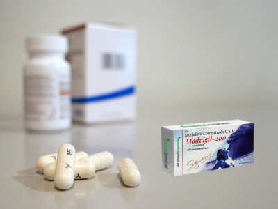 Explorer les effets secondaires à long terme du modafinil