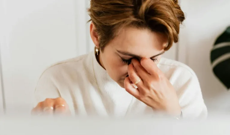 Le Bromazépam 6 mg est-il efficace contre l’insomnie et les attaques de panique ?